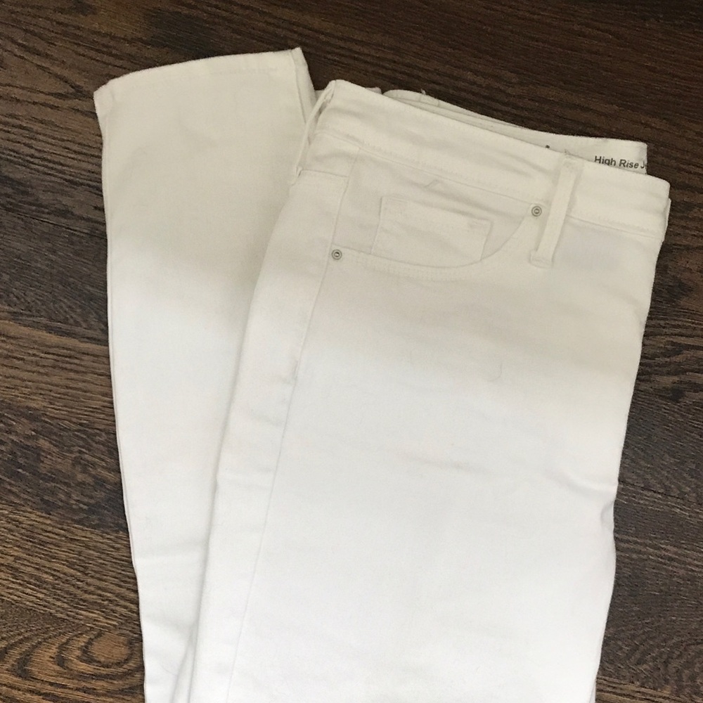 Mossimo stretchy white jeans